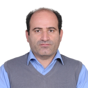 آقای رضا محمودی