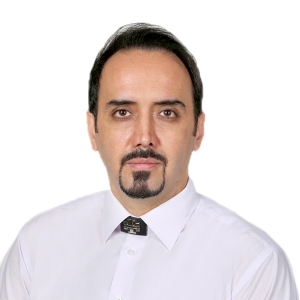 آقای علی خوش اخلاق